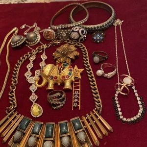 Vintage Lot of Gems, Rhinestones, Crystals & Stones